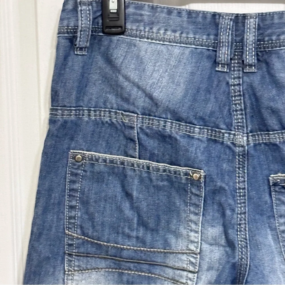 Original Denim Brand JVZ Men's Medium Wash Blue Denim Jeans Shorts Waist 31